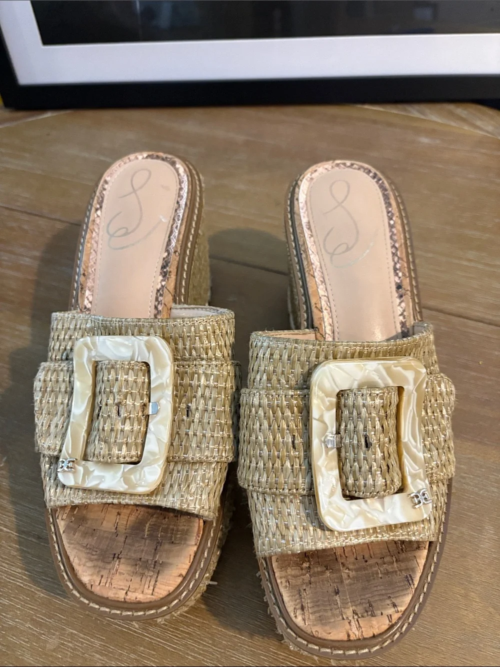 Sam Edelman textured raffia